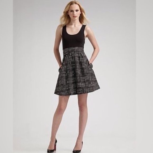 Theory Dresses & Skirts - Theory Boasa black & white Colorblock Tank Dress